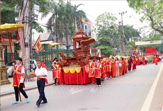 Từ mọi miền Tổ quốc, con cháu Lạc Hồng hướng về nguồn cội